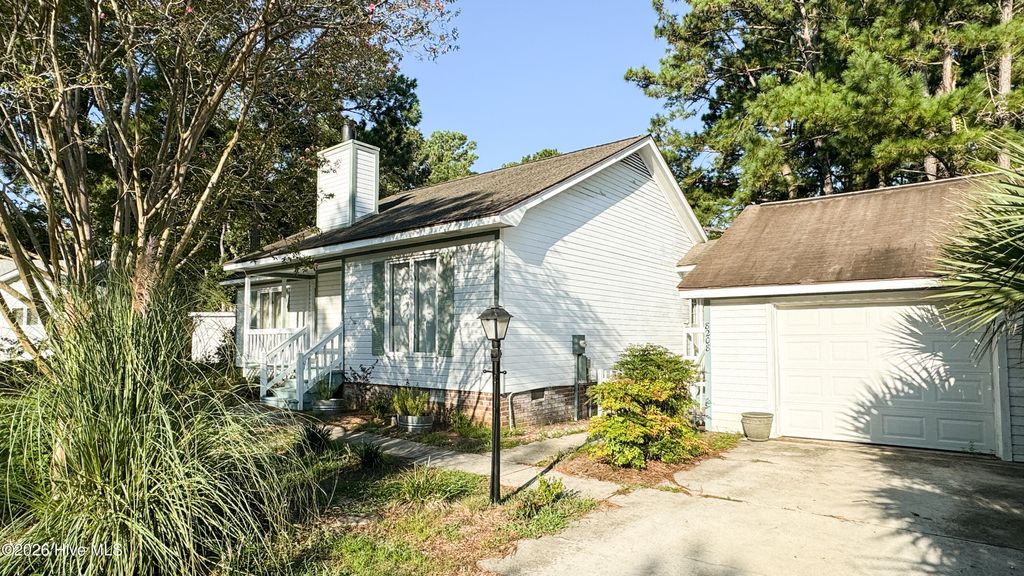 Photo of 8208 Schooner Place, Wilmington, NC 28412 (MLS # 100565099)