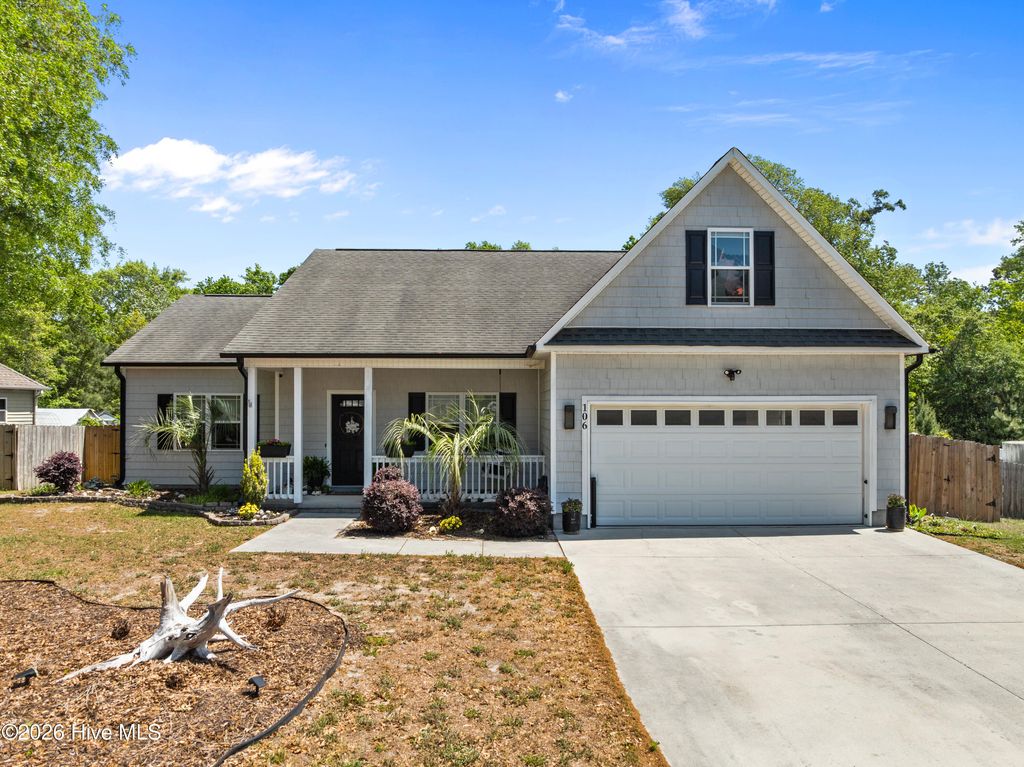 Photo of 106 Wild Oak Drive, Bogue, NC 28570 (MLS # 100569380)