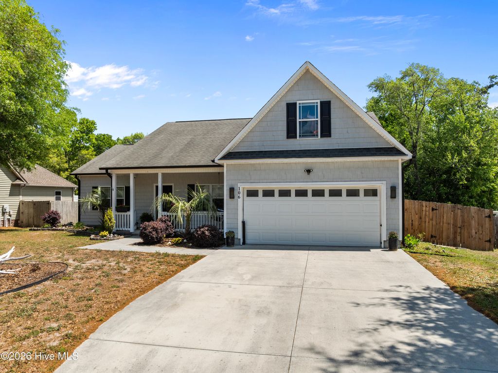 Photo of 106 Wild Oak Drive, Bogue, NC 28570 (MLS # 100569380)