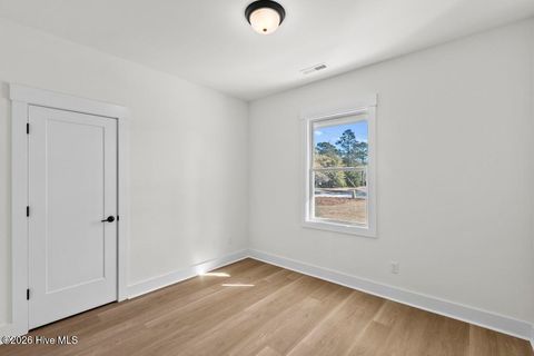 Tiny photo for 7 Peach Court, Burgaw, NC 28425 (MLS # 100548995)