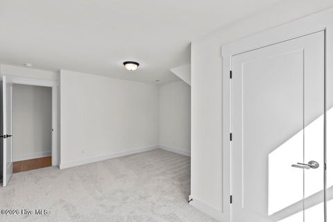 Tiny photo for 7 Peach Court, Burgaw, NC 28425 (MLS # 100548995)