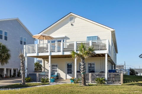 Multifamily For Sale - 205 Barefoot Lane<br/> Atlantic Beach, NC 28512