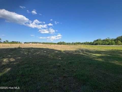 Vacant Land For Sale - 1148 Main Street<br/> Jones County, Maysville, NC 28555