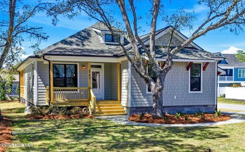 Homes For Sale - 141 NE 39th Street<br/> Brunswick County, Oak Island, NC 28465