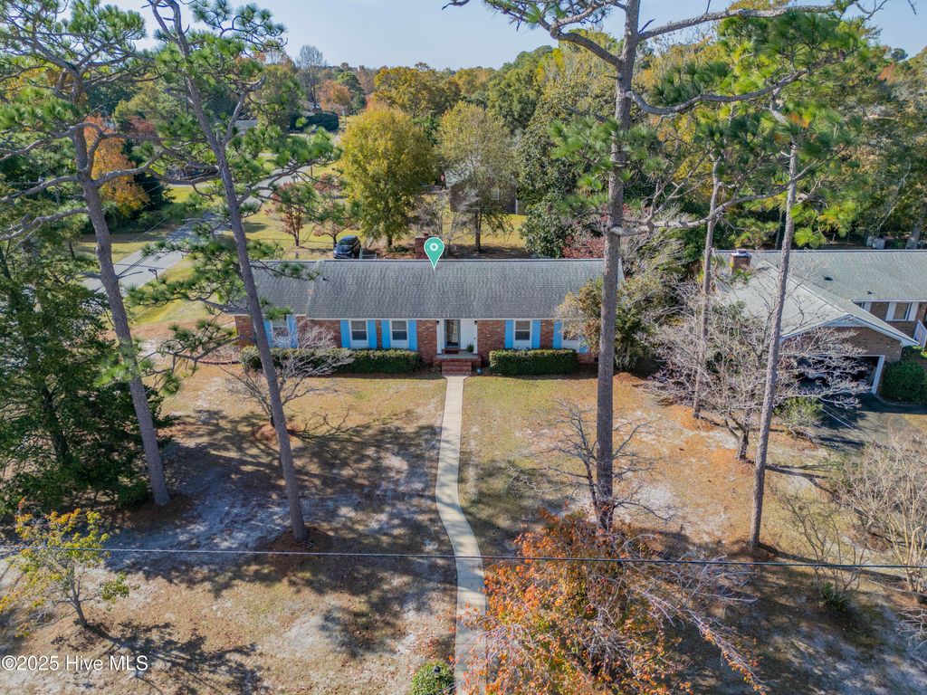 Photo of 214 Longstreet Drive, Wilmington, NC 28412 (MLS # 100541737)
