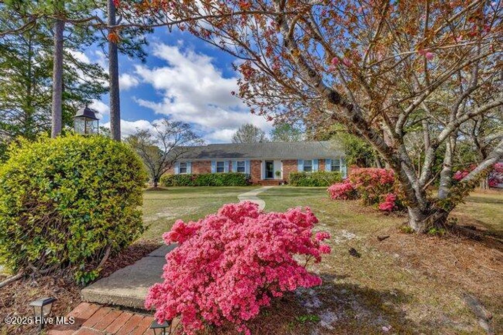 Photo of 214 Longstreet Drive, Wilmington, NC 28412 (MLS # 100541737)