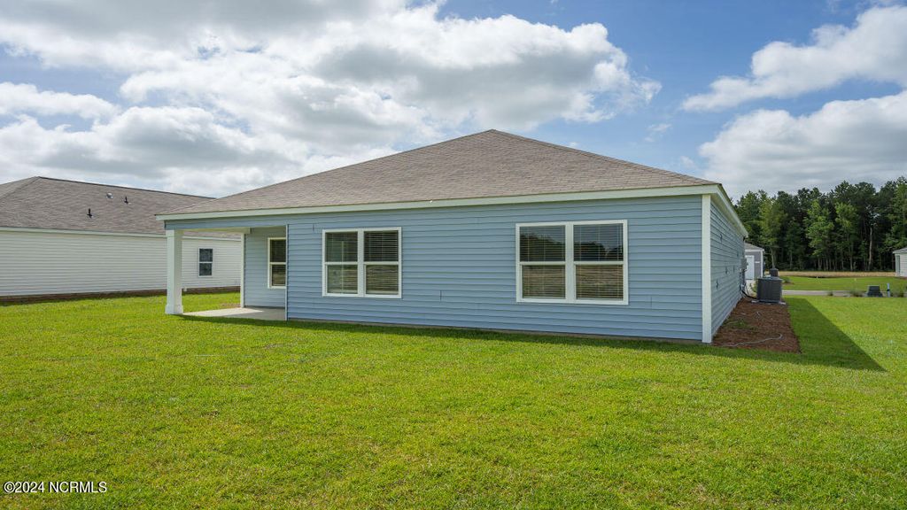 Photo of 90 Arbor Crest Lane, Tabor City, NC 28463 (MLS # 100452350)