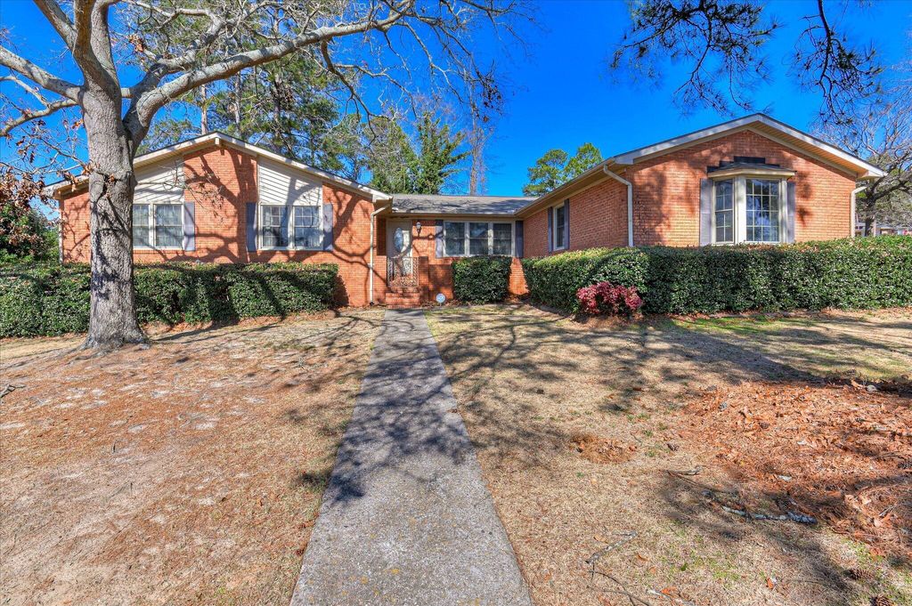 Photo of 1818 Mountside Drive, North Augusta, SC 29841 (MLS # 552543)