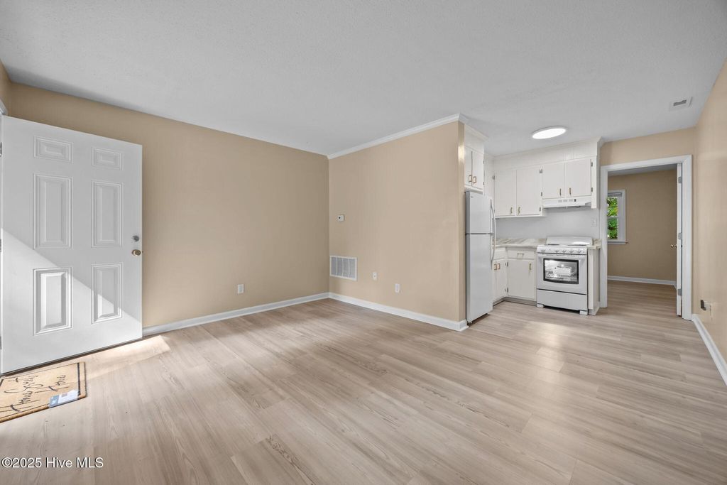 Photo of 1190 Gould Road #4, Jacksonville, NC 28540 (MLS # 100555564)