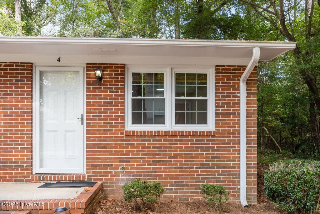 Photo of 1190 Gould Road #4, Jacksonville, NC 28540 (MLS # 100555564)