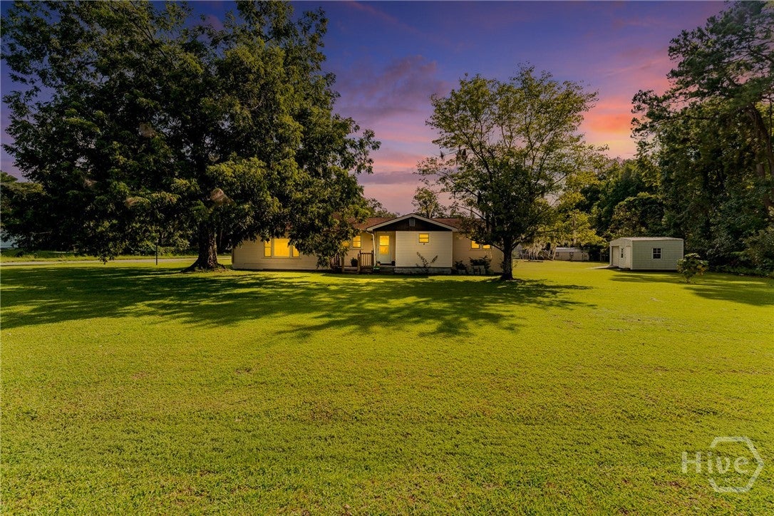 302 Chevis Road