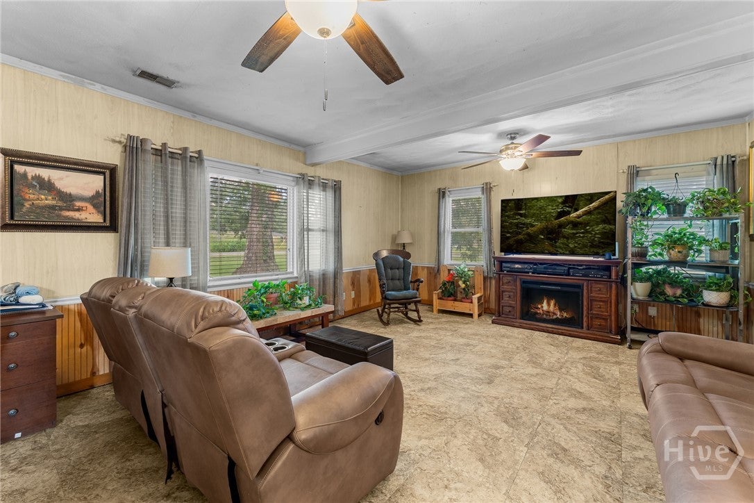 302 Chevis Road