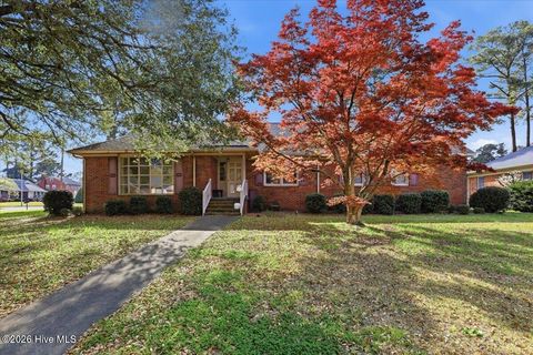 Homes For Sale - 1600 Saint Andrews Place<br/> Lenoir County, Kinston, NC 28504