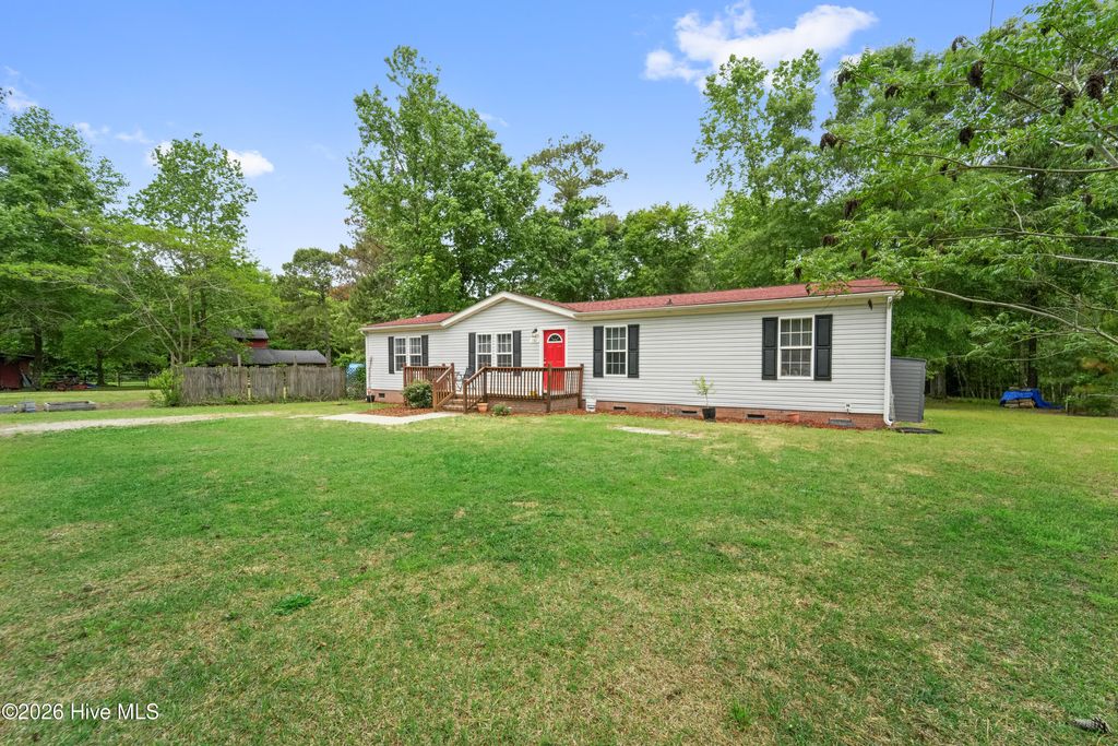 Photo of 151 Winn Court, Jacksonville, NC 28540 (MLS # 100570687)