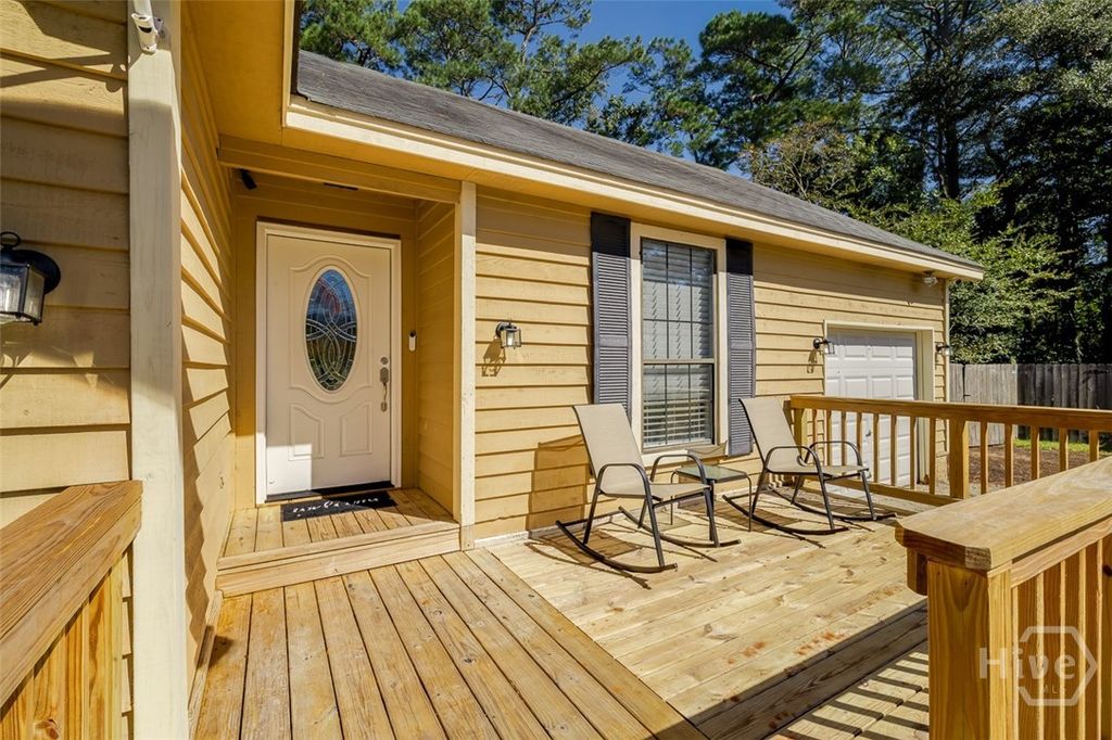 Photo of 12 Castaway Place, Savannah, GA 31410 (MLS # SA345825)