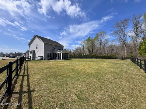 Tiny photo for 141 Waterford Way, Maysville, NC 28555 (MLS # 100563247)