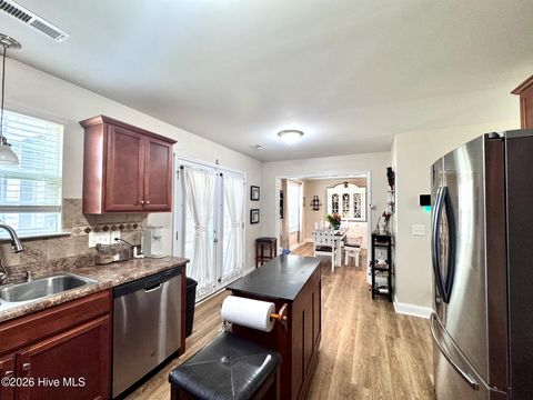 Tiny photo for 141 Waterford Way, Maysville, NC 28555 (MLS # 100563247)