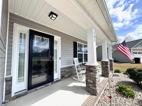 Tiny photo for 141 Waterford Way, Maysville, NC 28555 (MLS # 100563247)