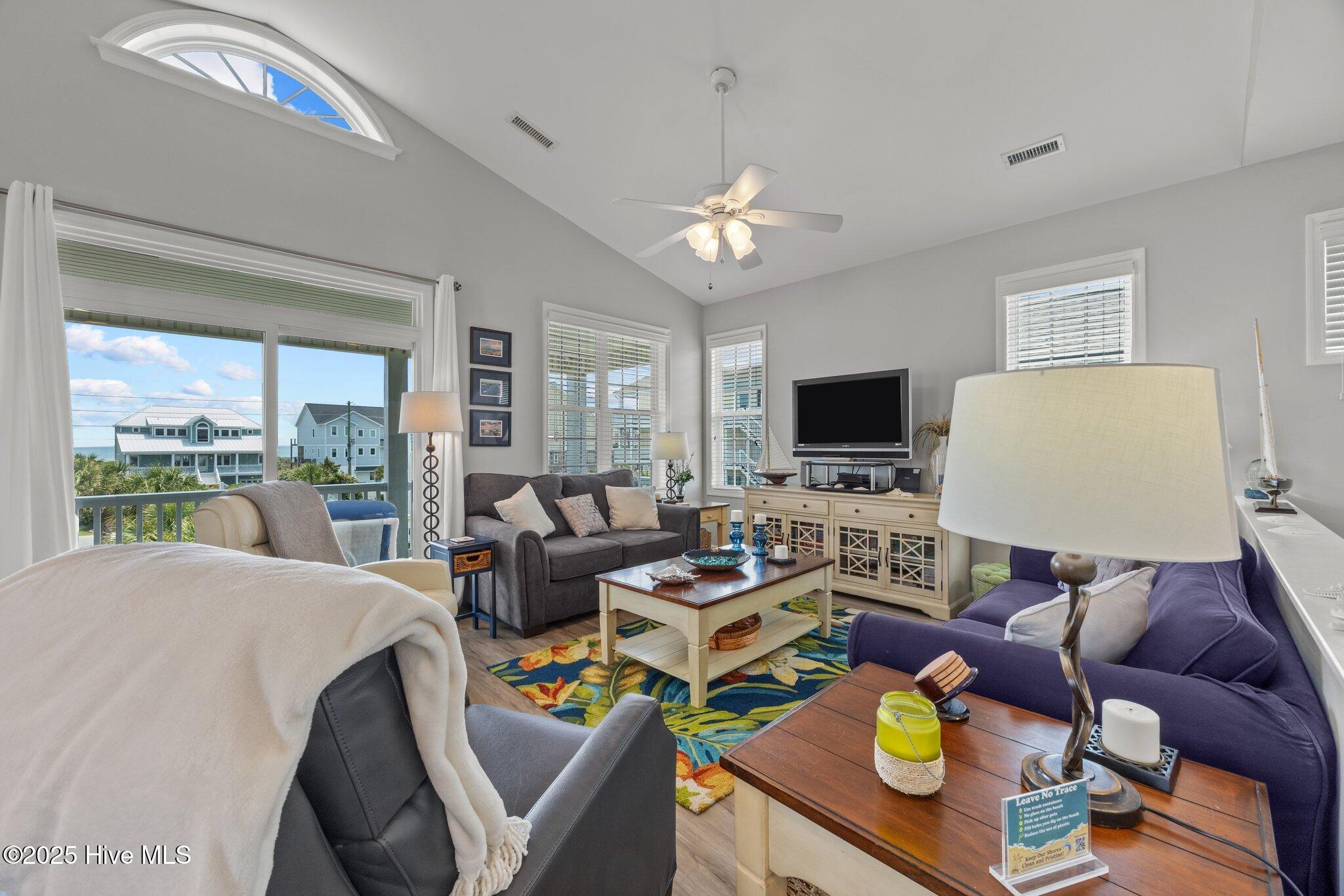 3725 Island Drive