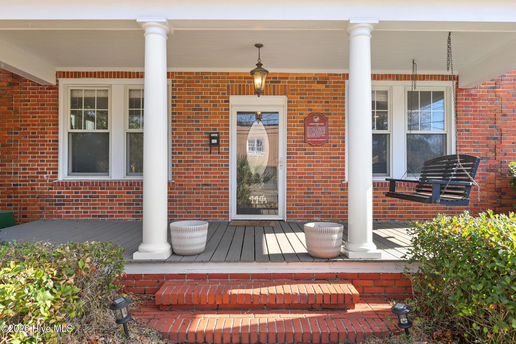 Photo of 114 N 16th Street, Wilmington, NC 28401 (MLS # 100514178)