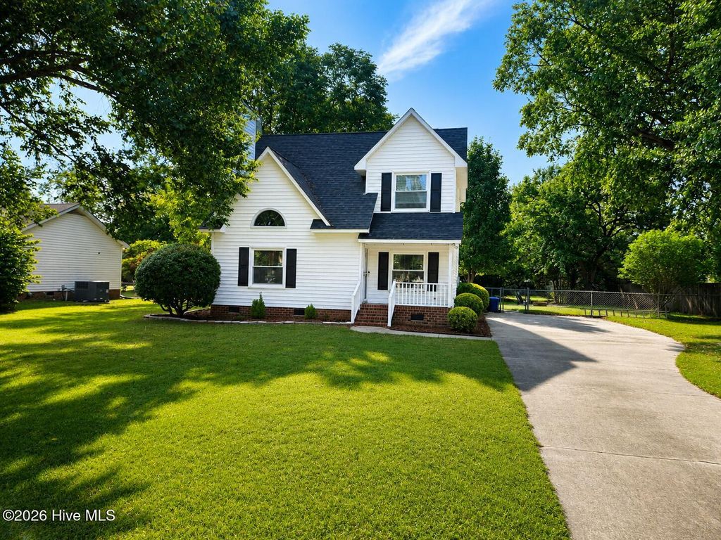 Photo of 2117 Canyon Drive, Winterville, NC 28590 (MLS # 100580209)