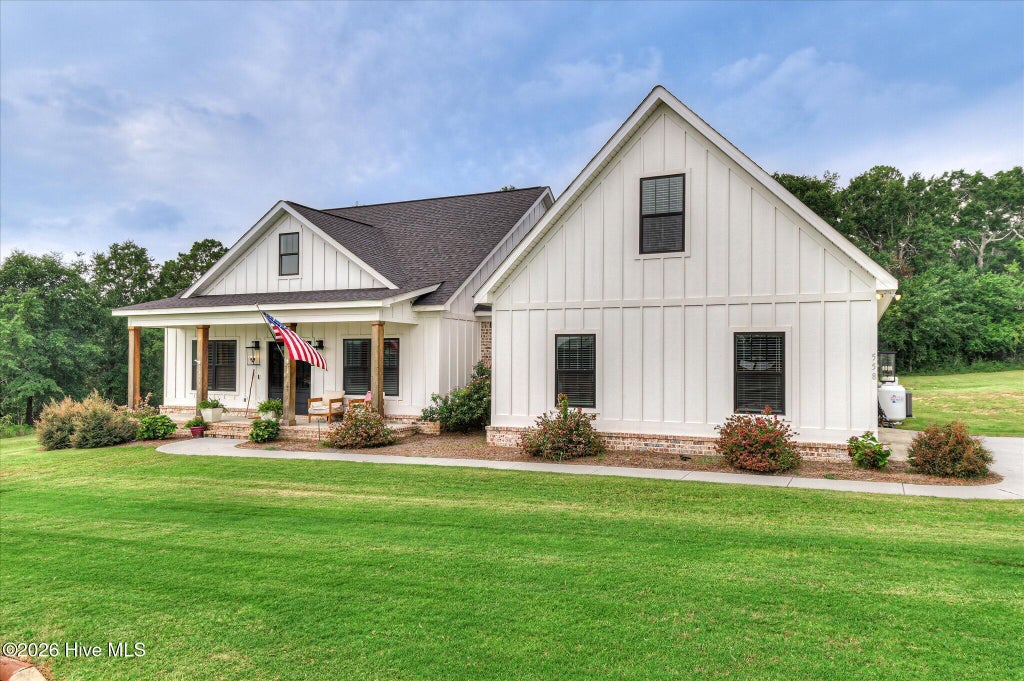 Photo of 558 Annison Pointe Court, North Augusta, SC 29860 (MLS # 100600946)