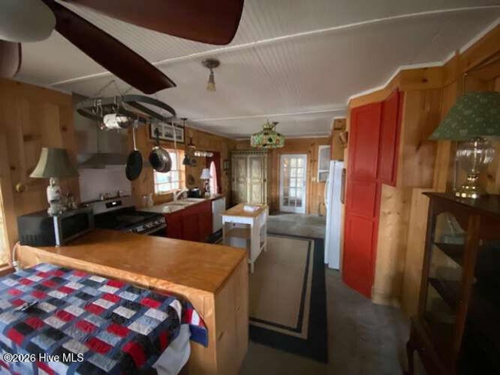 Photo of 2704 Waccamaw Shores Road, Lake Waccamaw, NC 28450 (MLS # 100555235)