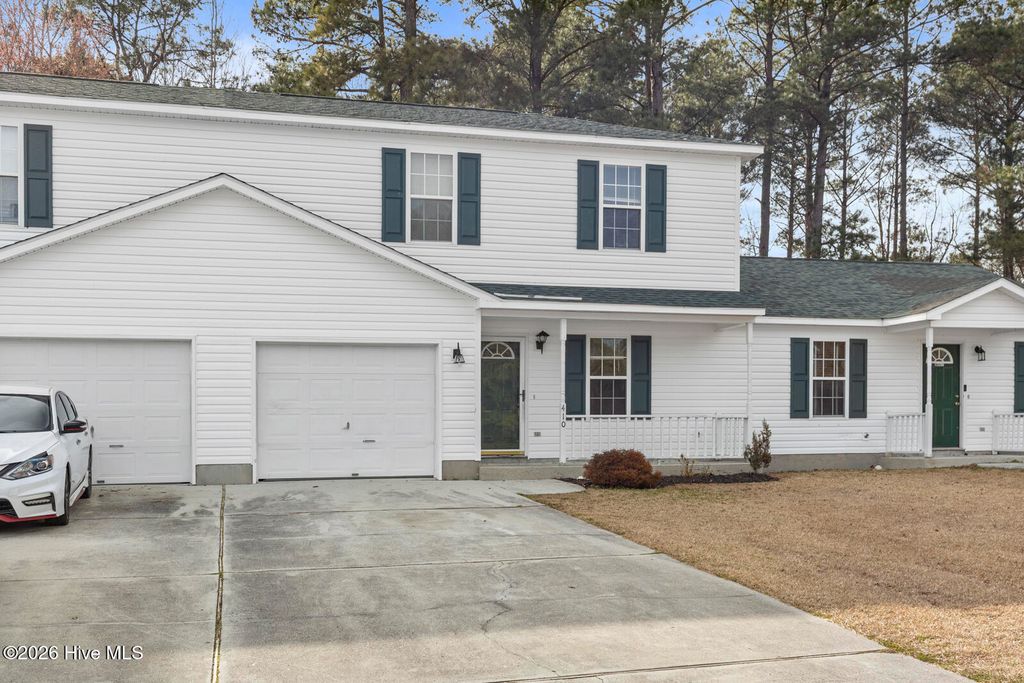 Photo of 410 Winners Circle N, Jacksonville, NC 28546 (MLS # 100556927)