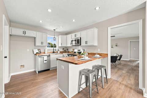 Tiny photo for 500 Shetland Place, Jacksonville, NC 28546 (MLS # 100591145)