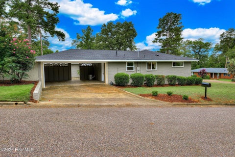 Photo of 1135 Crestview Avenue, North Augusta, SC 29841 (MLS # 100583154)