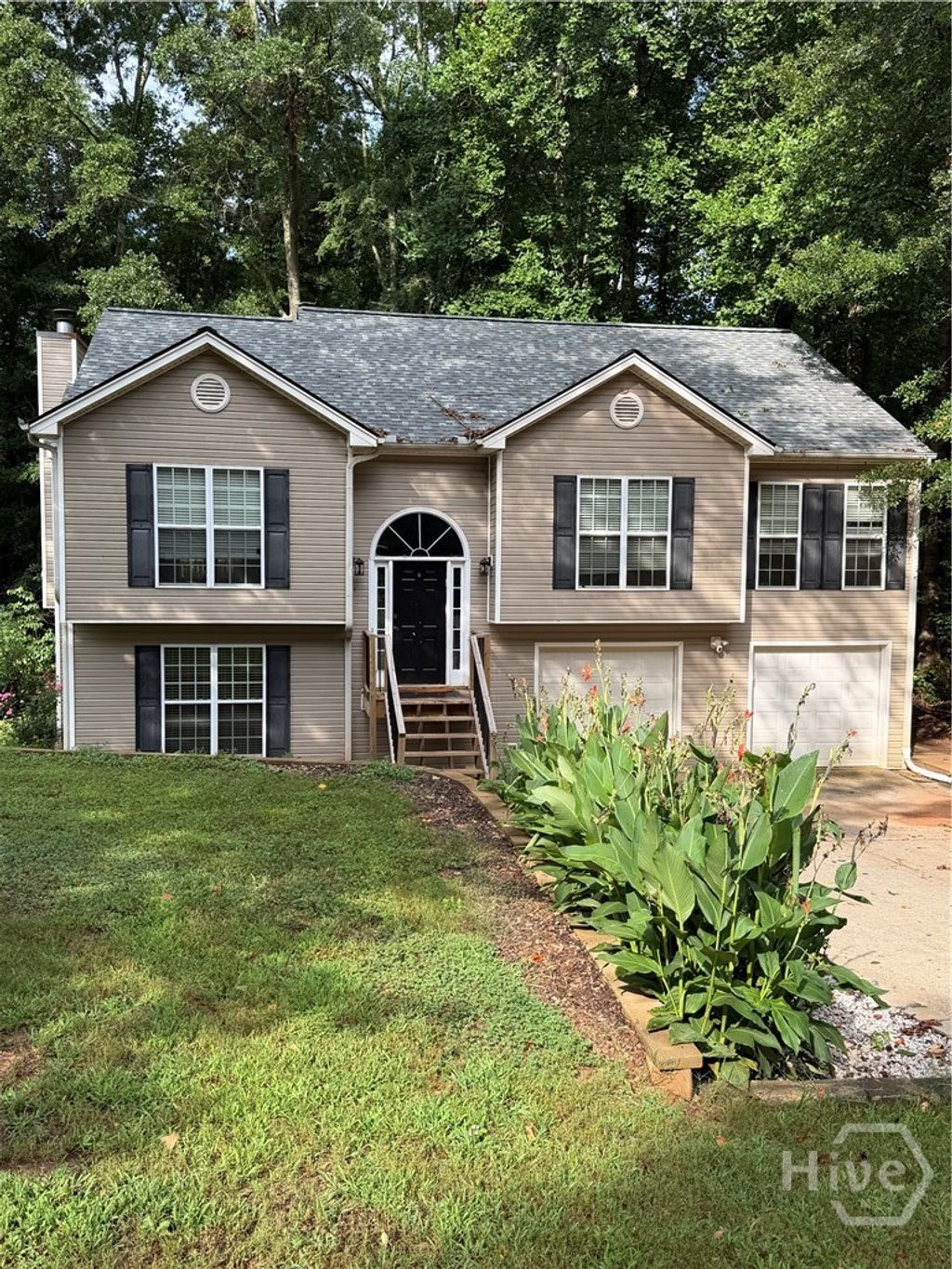 Photo of 2023 Emerald Pointe Drive DR, Winder, GA 30680 (MLS # CL360431)