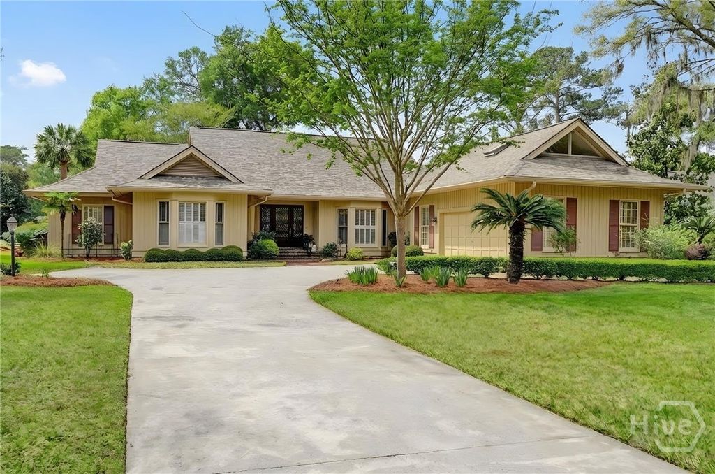 Photo of 13 Middle Marsh Retreat, Savannah, GA 31411 (MLS # SA351157)