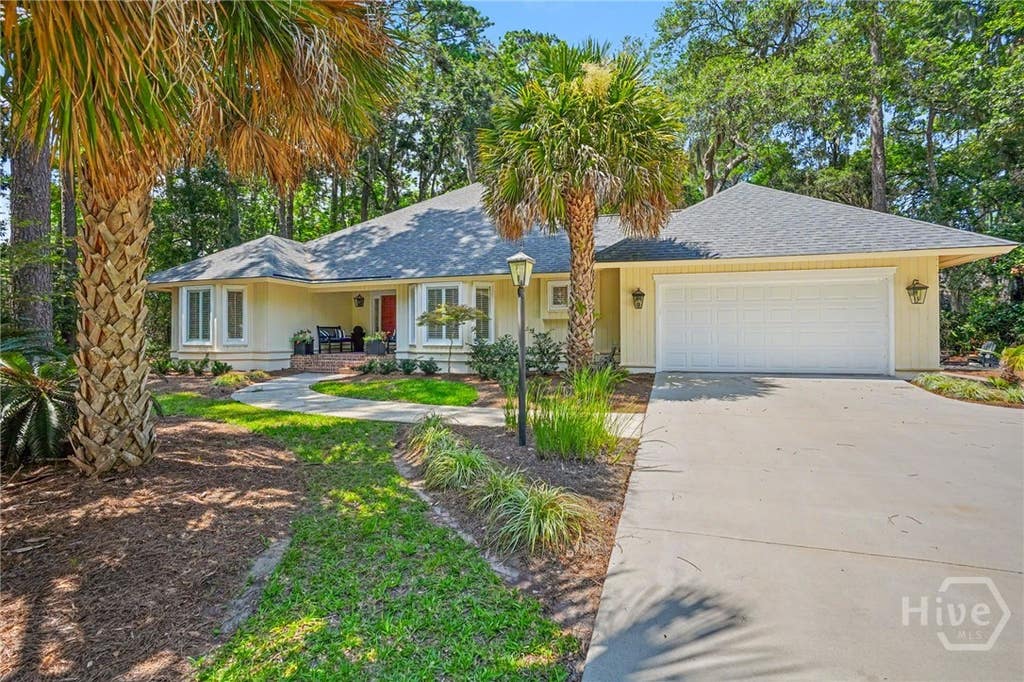 Photo of 1 Wild Boar Crossing, Savannah, GA 31411 (MLS # SA359824)