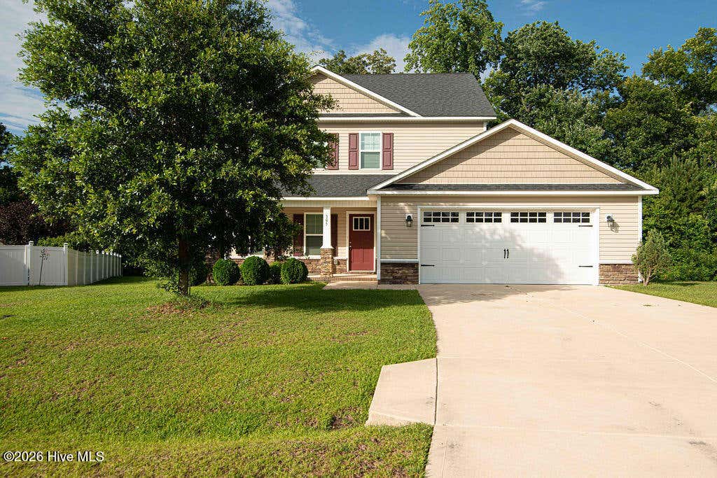 Photo of 305 Ridge Land Court, Maysville, NC 28555 (MLS # 100583938)