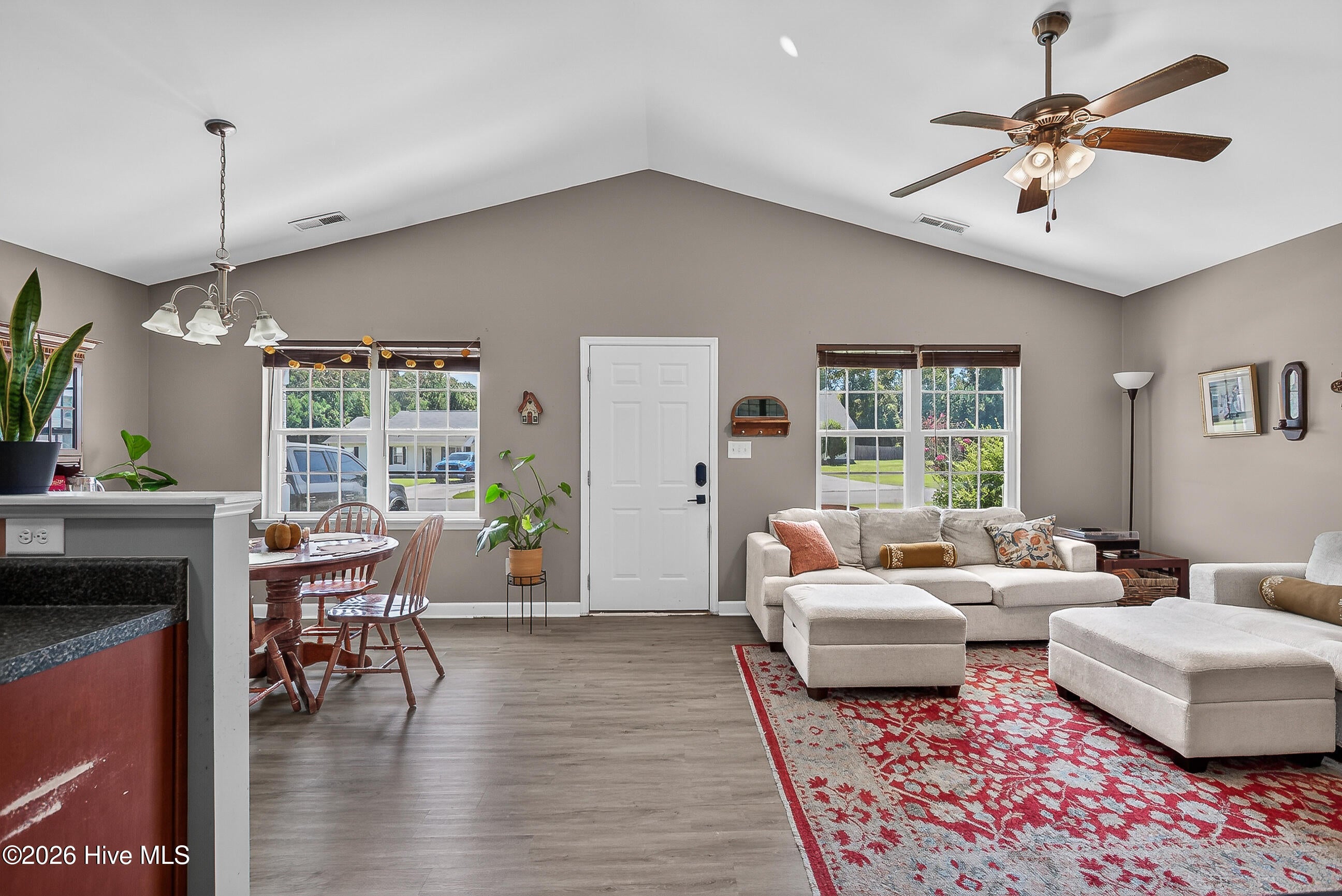 121 Woodbury Farm Drive