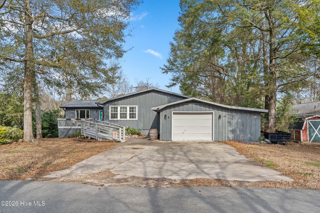 Photo of 532 Medcalf Drive SW, Sunset Beach, NC 28468 (MLS # 100556082)
