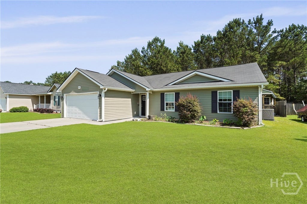 Photo of 306 Madison Oaks Drive, Rincon, GA 31326 (MLS # SA366102)