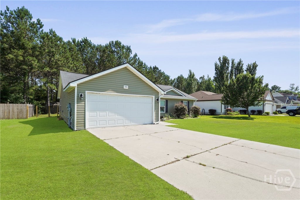 Photo of 306 Madison Oaks Drive, Rincon, GA 31326 (MLS # SA366102)