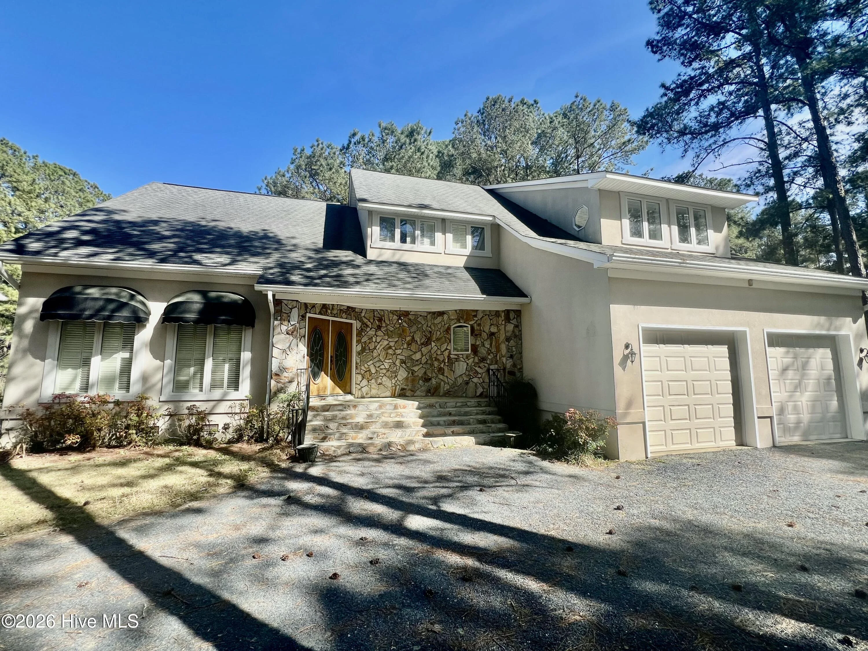 609 Cottonwood Court