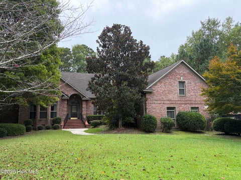 Photo of 307 Taberna Circle, New Bern, NC 28562 (MLS # 100604925)