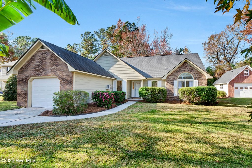 Photo of 2608 Hargate Court, Wilmington, NC 28405 (MLS # 100541808)