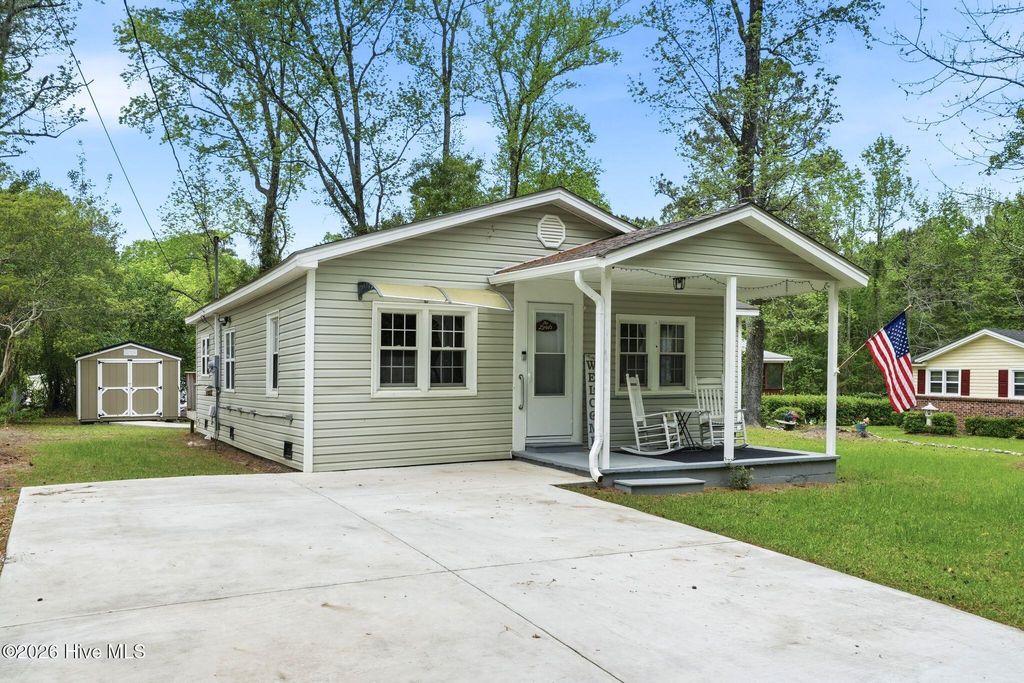 Photo of 1515 Little Street, Whiteville, NC 28472 (MLS # 100565882)