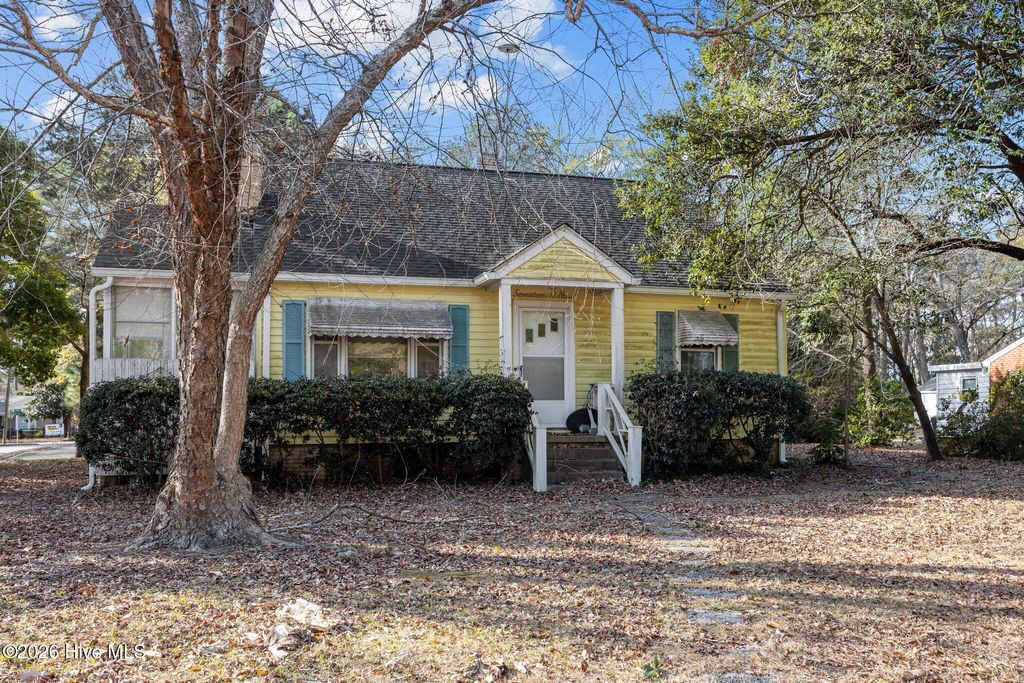 Photo of 1709 Treemont Drive, Greenville, NC 27858 (MLS # 100551259)