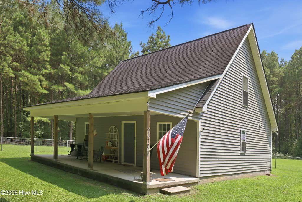 Photo of 9870 Hwy 33, Chocowinity, NC 27817 (MLS # 100595679)
