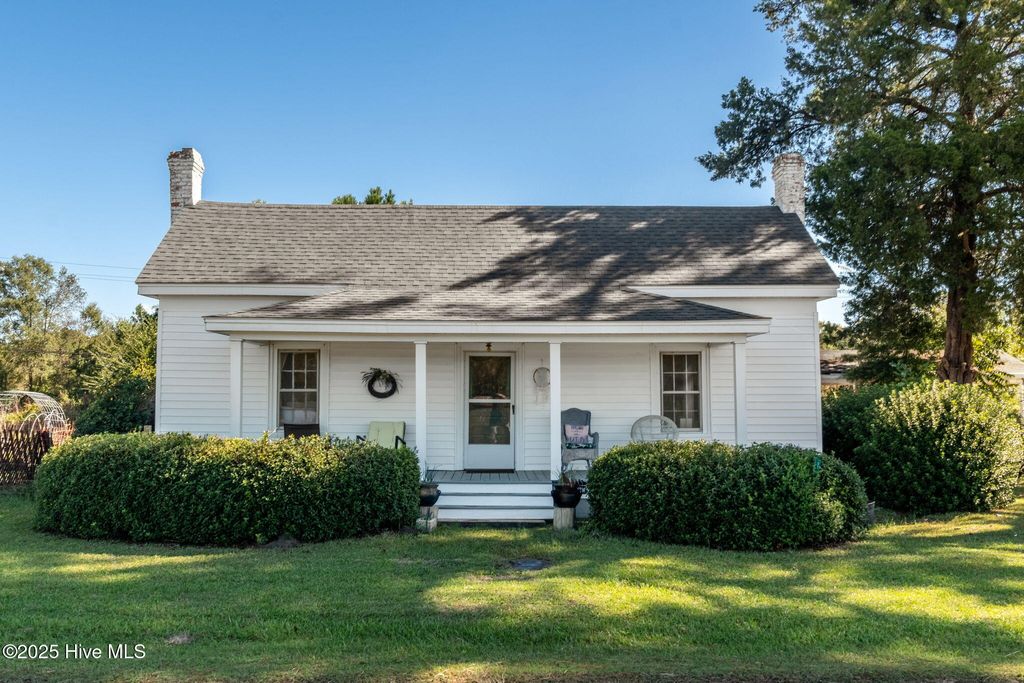 Photo of 1021 Church Street, Willard, NC 28478 (MLS # 100535828)