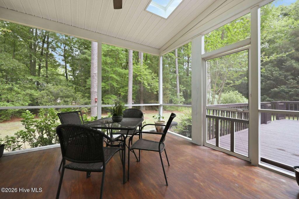 Photo of 279 Beech Cove Drive, Grimesland, NC 27837 (MLS # 100574084)