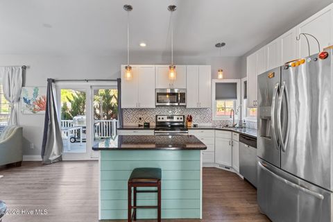 Tiny photo for 604 N Colony Circle, Wilmington, NC 28409 (MLS # 100564590)