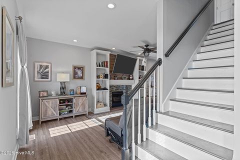 Tiny photo for 604 N Colony Circle, Wilmington, NC 28409 (MLS # 100564590)