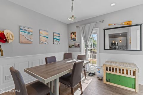 Tiny photo for 604 N Colony Circle, Wilmington, NC 28409 (MLS # 100564590)