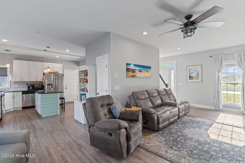 Tiny photo for 604 N Colony Circle, Wilmington, NC 28409 (MLS # 100564590)